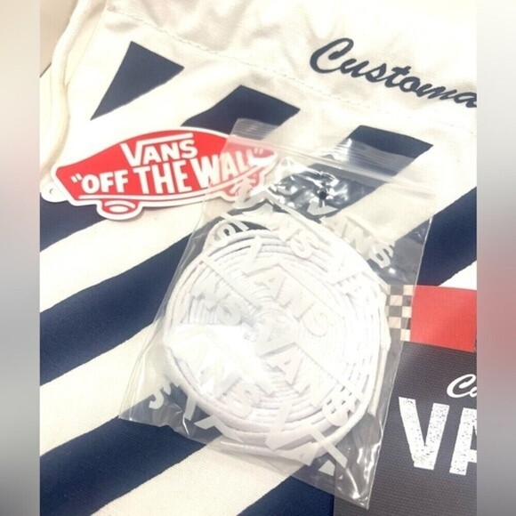 Vans Old School Custom Shoes New Size 8 Women with Extra Laces - Picture 4 of 12